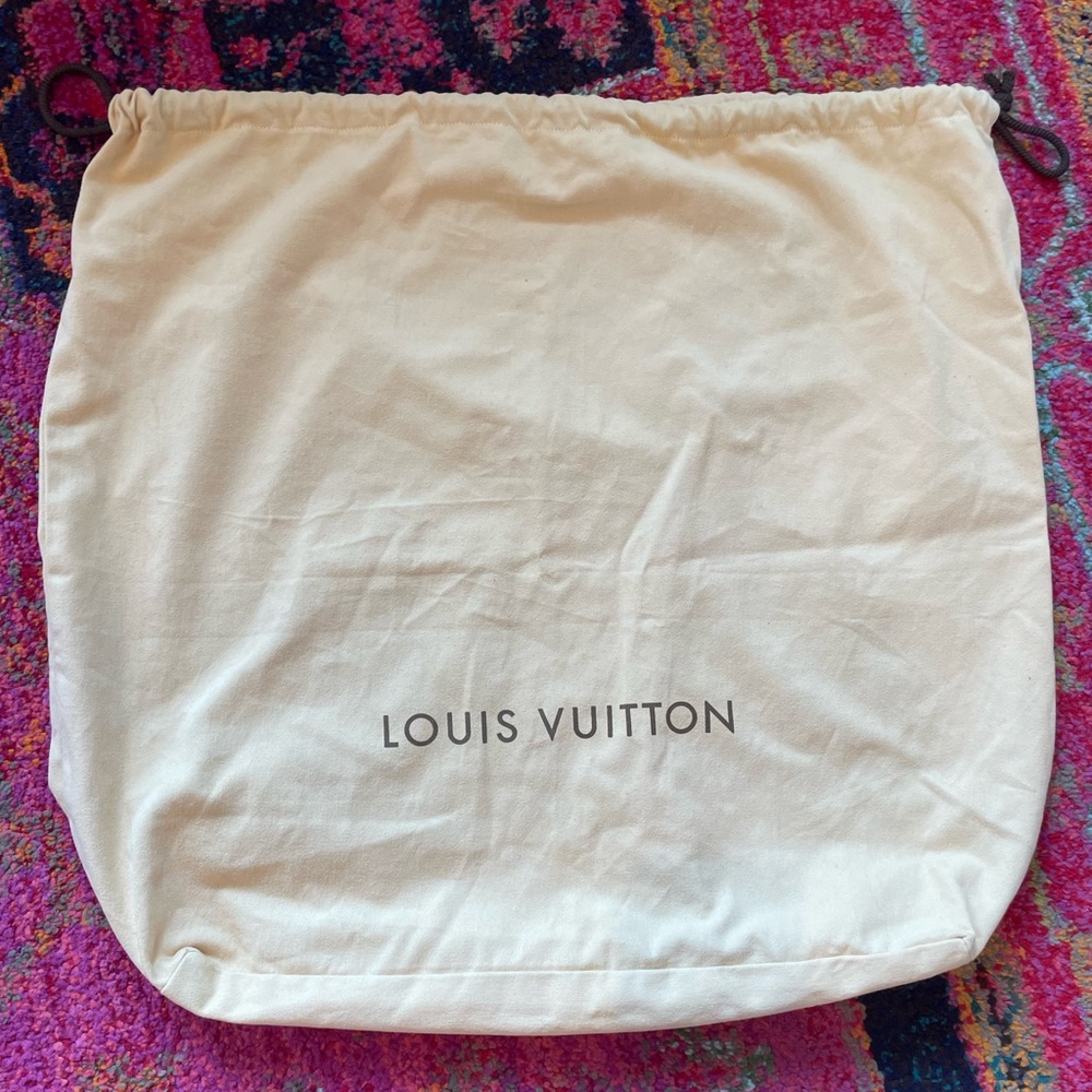 Various designer dust bags